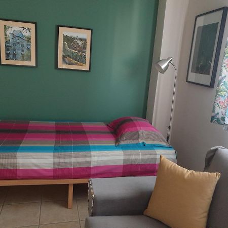 Comfortable Apartment In The Center Of Volos Very Close To The Port Exterior photo